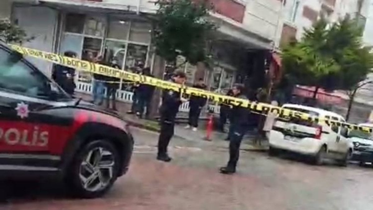 İstanbul’da silahlı saldırı: Kurşun yoldan geçen kadını vurdu!