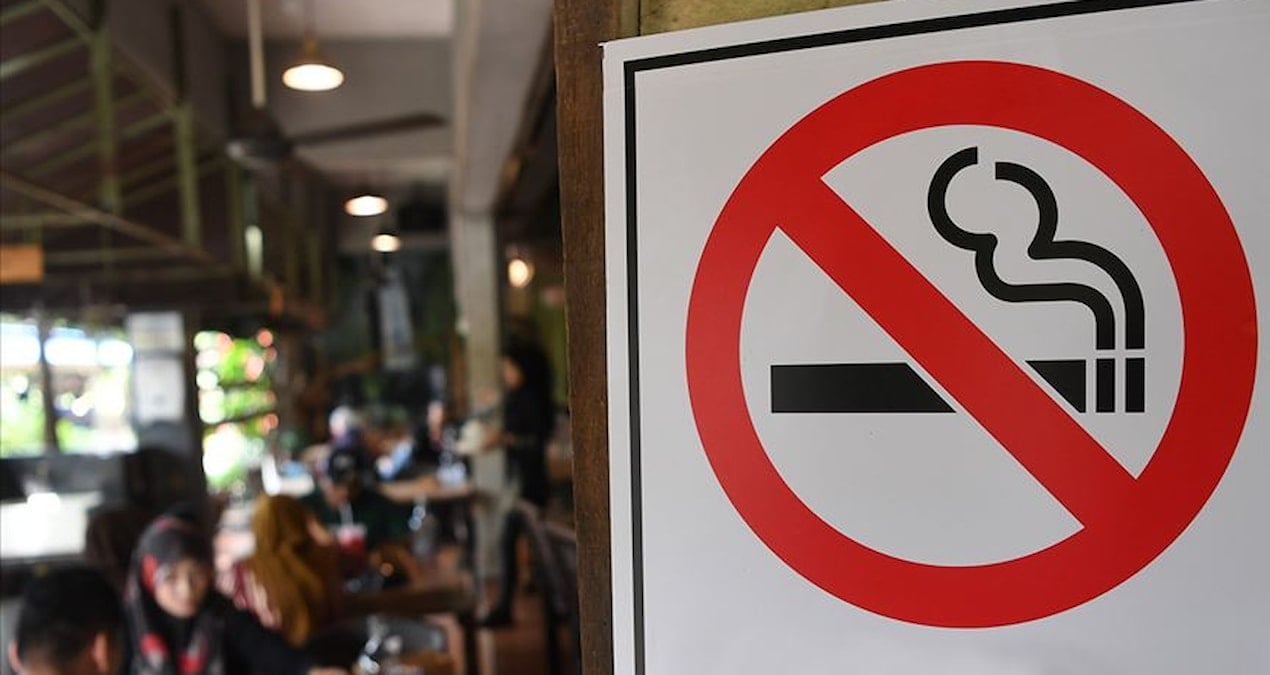 Kapalı alanlarda sigaraya yeni düzenleme geliyor! Bakan resmen duyurdu
