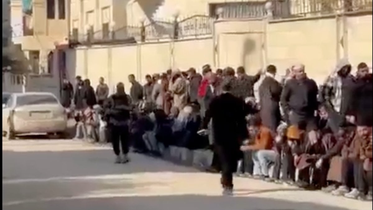 Suriye’de yeni dönem: SDG dağılıyor!