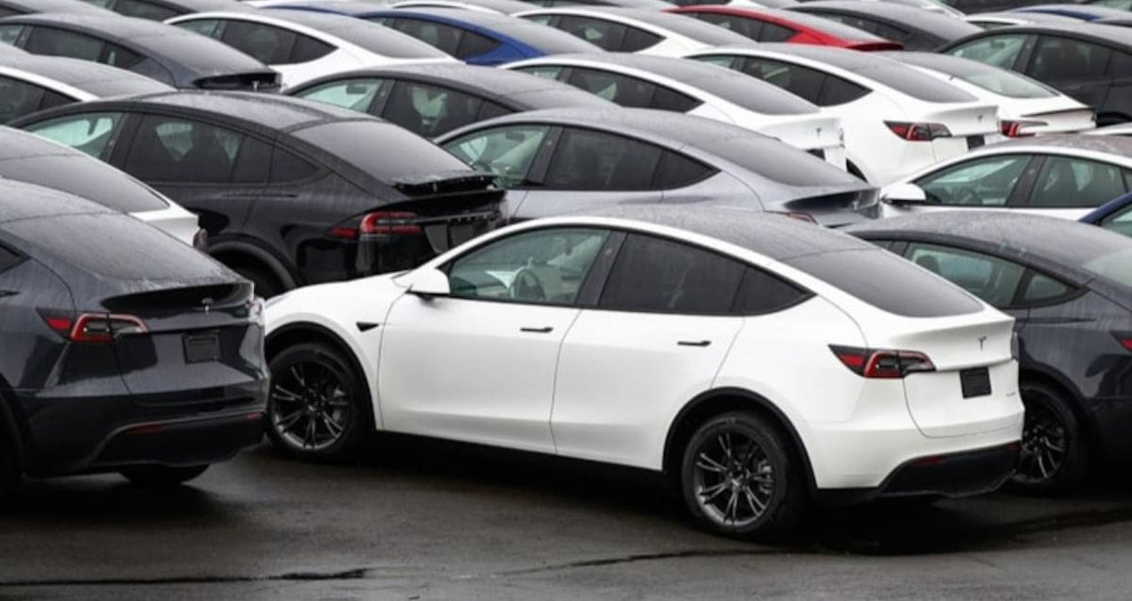 Türkiye’de kapış kapış satılan Tesla Model Y menzilinde rekor artış: Yeni fiyatı belli oldu!