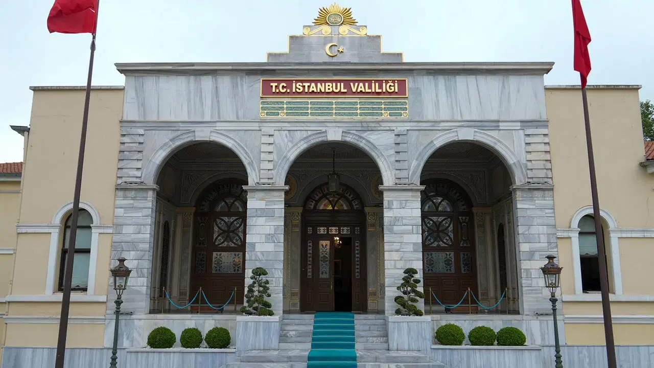 İstanbul Valiliği’nden ‘toplu iftar yemeği’ genelgesi!