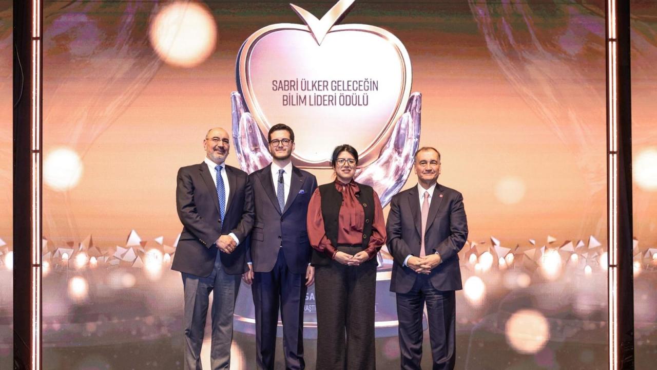 Küreselleşen Sabri Ülker Geleceğin Bilim Lideri Ödülü’nün 10’uncusu Şili’ye uzandı