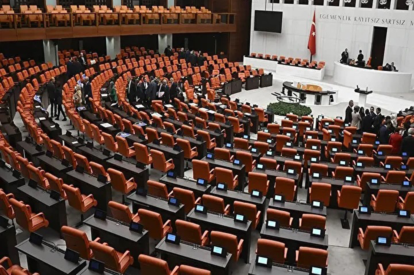 Okul saldırıları için kurulan komisyonun üyeleri belirlendi