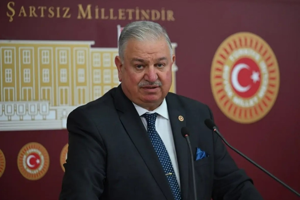 KIBRIS’TA “YENİ ANNAN PLANI” UYARISI