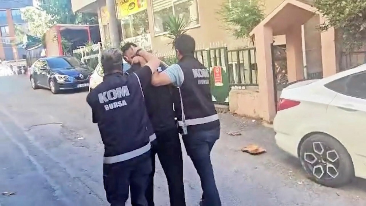 52 İlde Sosyal Medya Operasyonu