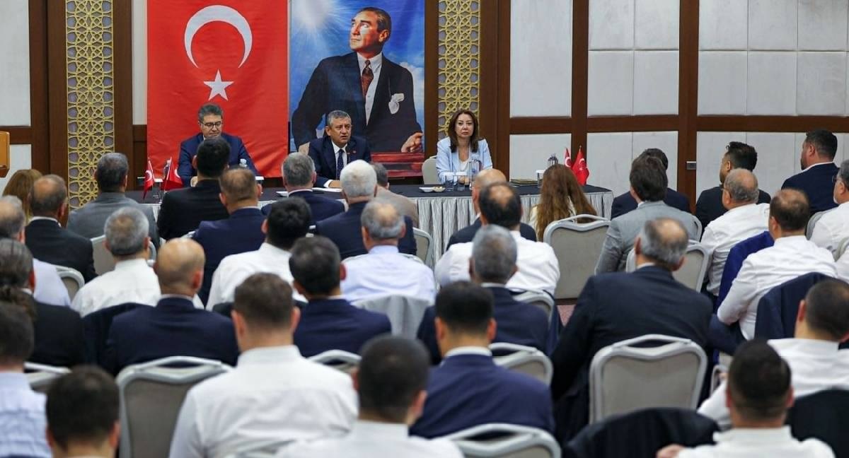 Önce Hacı Bayram-ı Veli Camii’nde cuma namazı sonra açılış