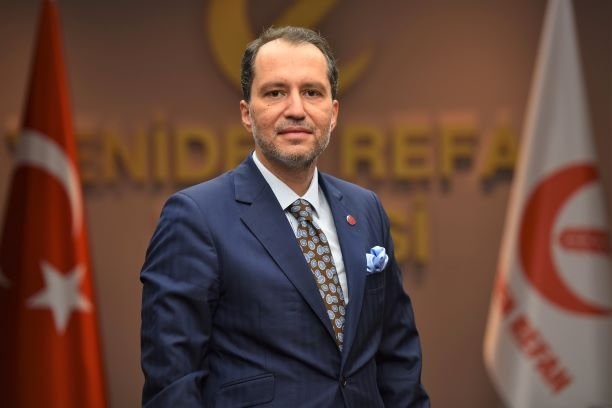 Yeniden Refah Partisi Genel Başkanı Dr. Fatih Erbakan’ın “HAYIR”I Siyasette Ses Getirdi.