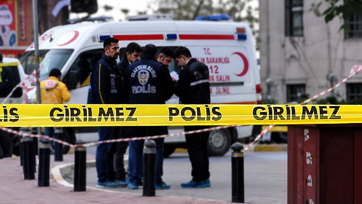 13 yaşındaki çocuk başından silahla vurulmuş halde bulundu