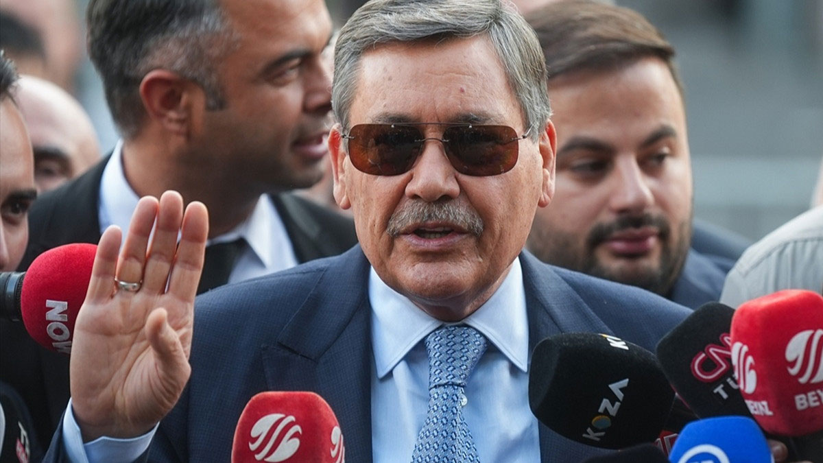 Melih Gökçek’ten şaşırtan ‘oğul ve gelin’ savunması