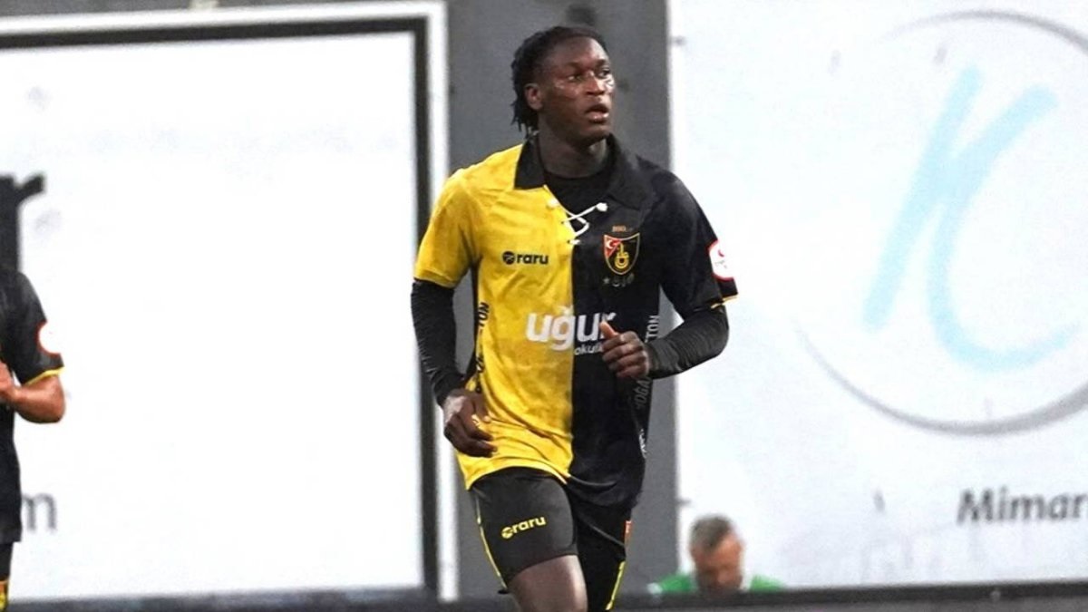 İstanbulsporlu Elvin Mendy hastaneye kaldırıldı