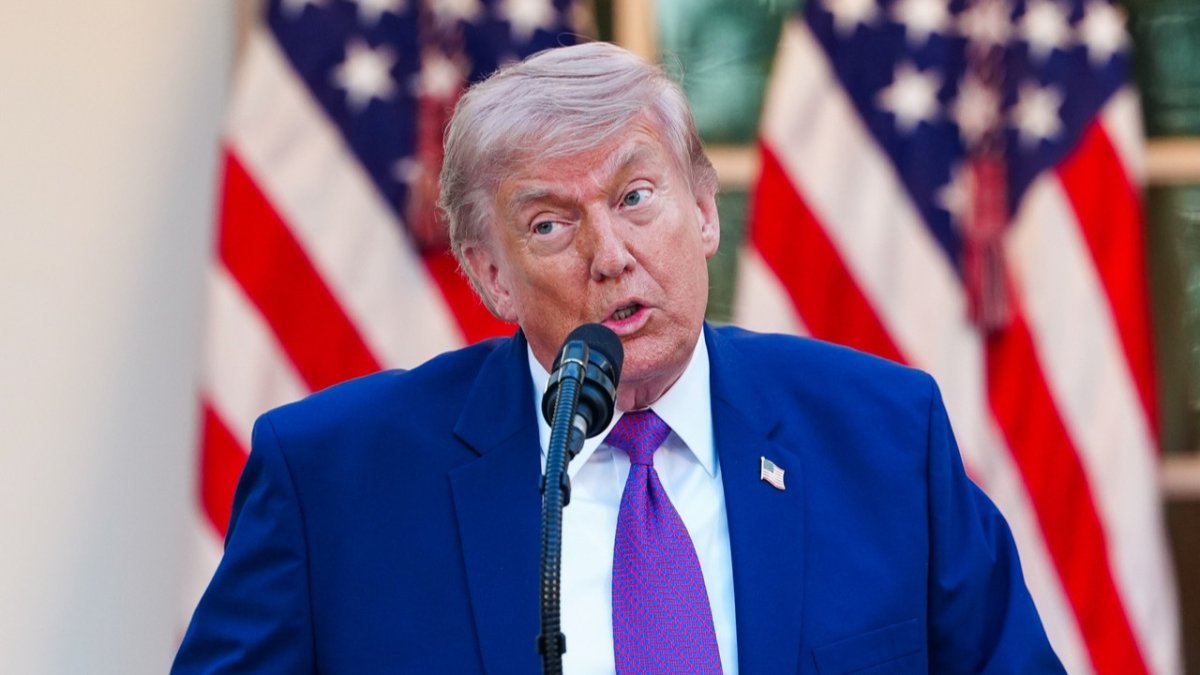 Trump’tan haddini aşan teklif!