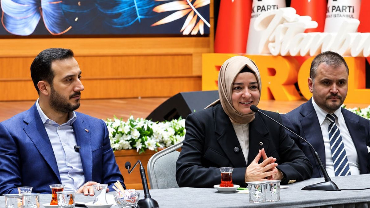 Fatma Betül Sayan Kaya ‘milyarlık vurgun’ günü o kareyi apar topar sildi!