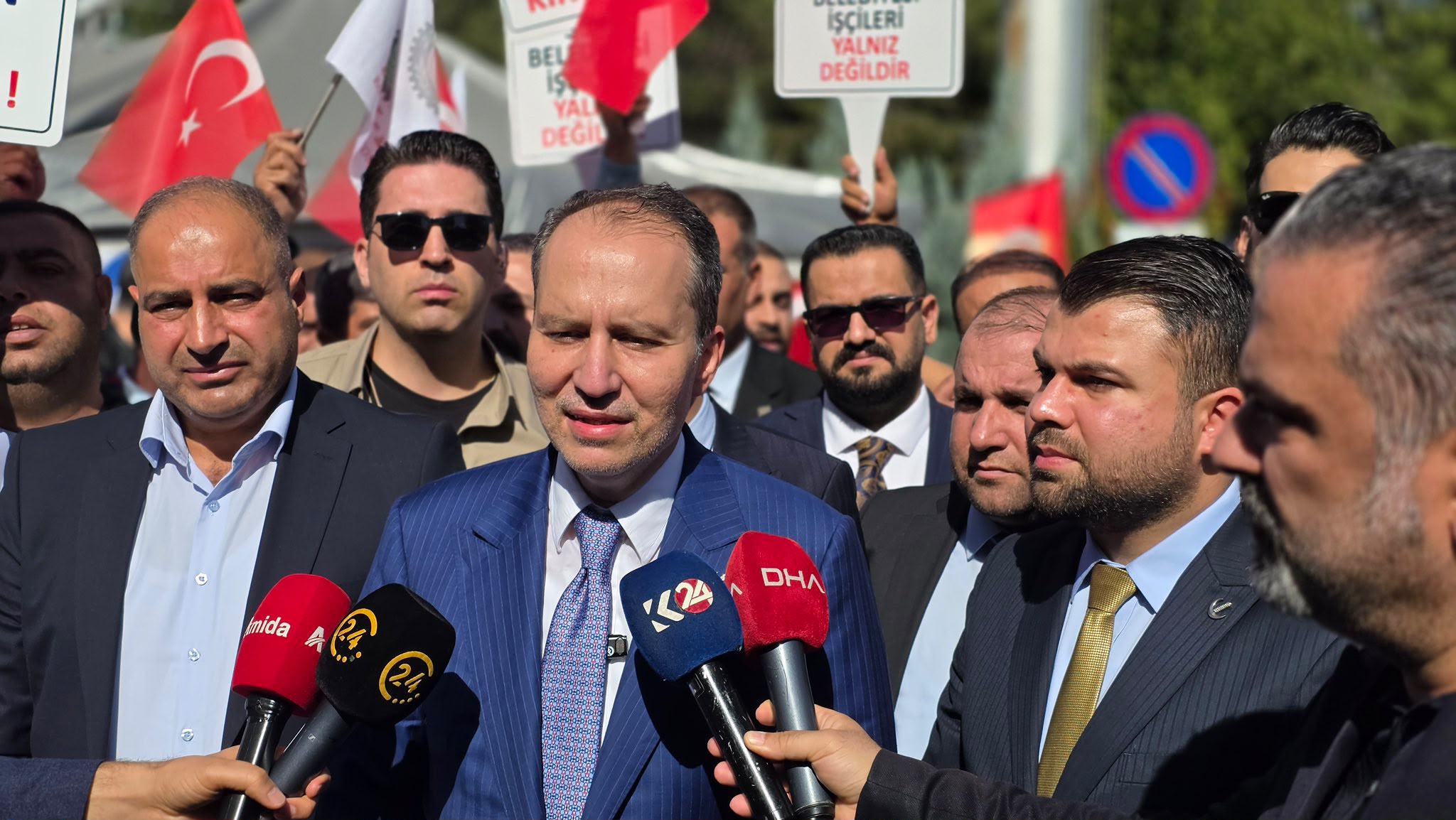 Erbakan’dan Erdoğan’a ‘Aliyev’ çağrısı: “Başörtüsü yasağının kaldırılması için adım atılmalı”