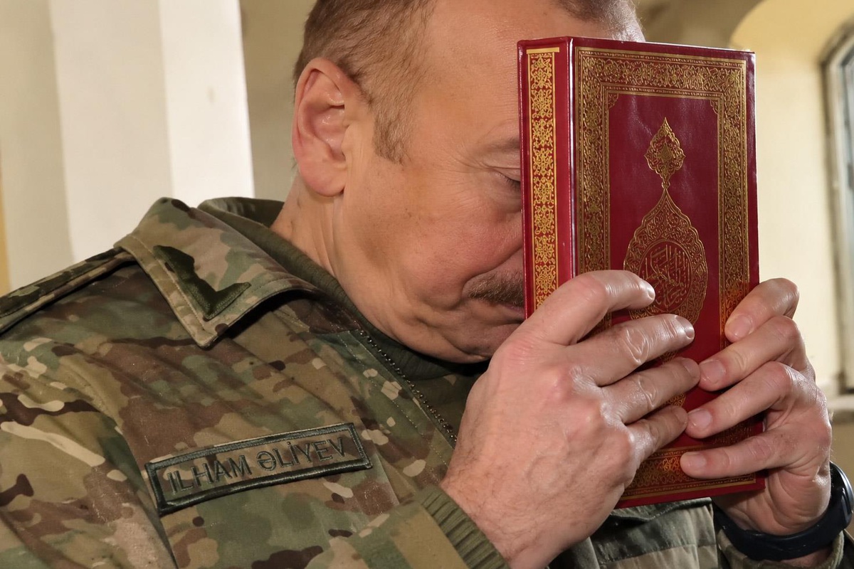 Azerbaycan’daki başörtüsü krizinin perde arkası